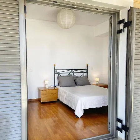 Seaside Apartment, Walking Distance To The Beach. 公寓 基帕里夏