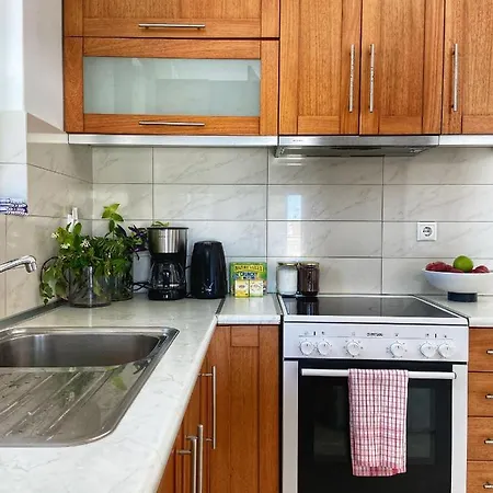 公寓 Seaside Apartment, Walking Distance To The Beach. *